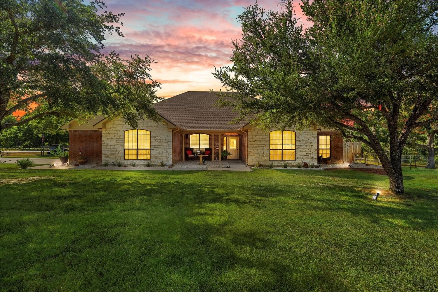 Real estate property located at 210 April, Freestone, April Cove, Streetman, TX, US