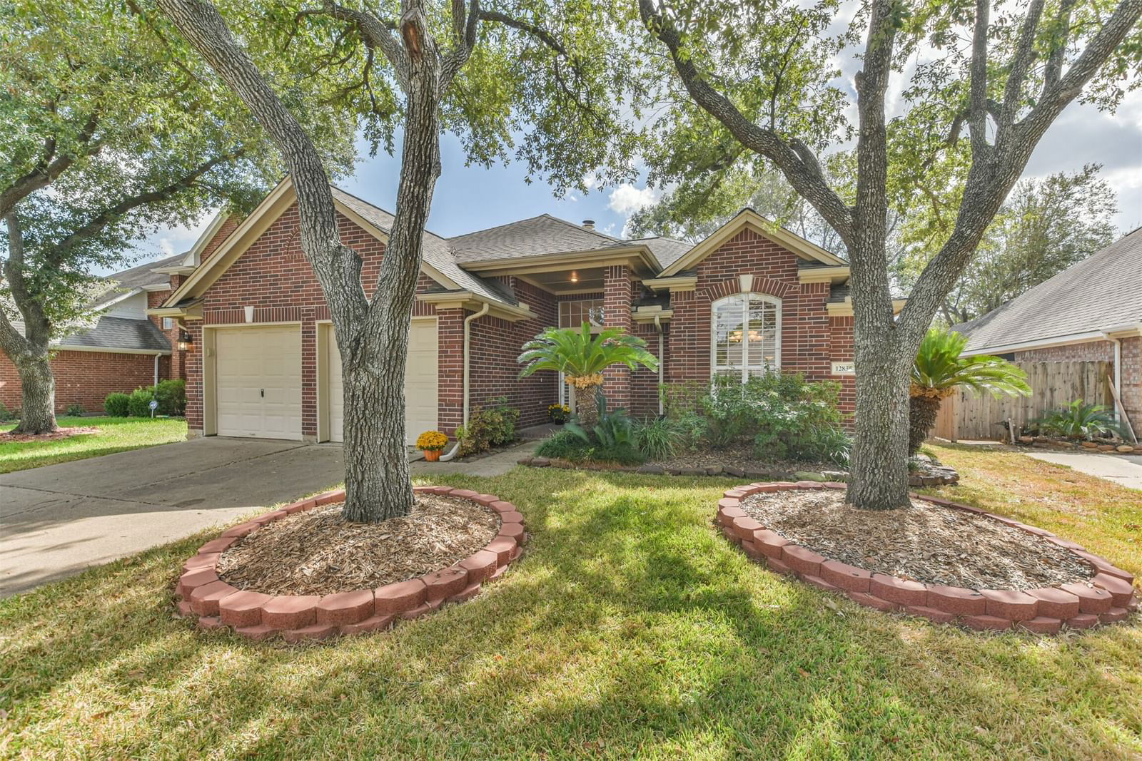 Real estate property located at 12835 Village Way, Harris, Eldridge Park Sec 03, Houston, TX, US