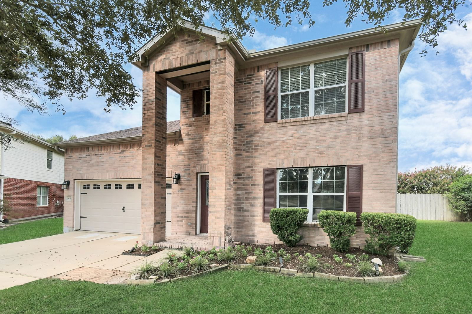 Real estate property located at 1418 Divin, Fort Bend, Villages Of Town Center, Rosenberg, TX, US