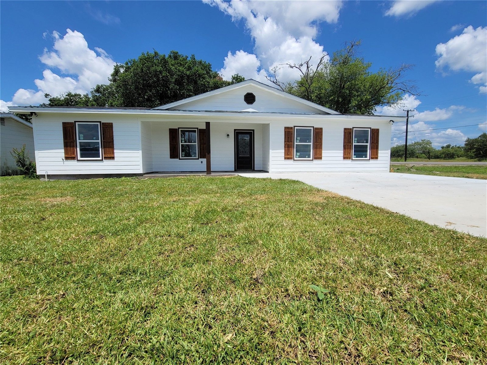 Real estate property located at 1005 Magnolia, Refugio, Refugio, TX, US