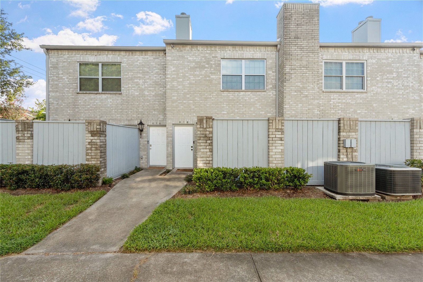 Real estate property located at 618 Wilcrest #618, Harris, Houston, TX, US