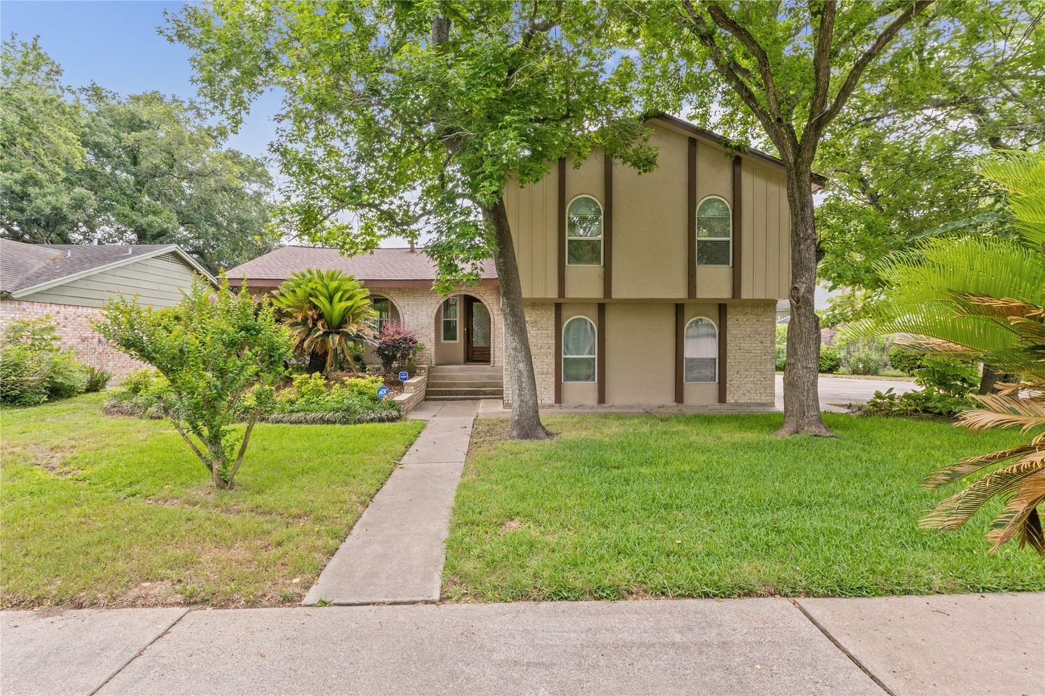 Real estate property located at 117 Saint Andrews, Galveston, Sunmeadow 1, Friendswood, TX, US