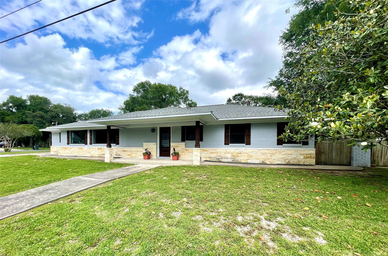 Real estate property located at 208 Avenue F, Wharton, El Campo, TX, US