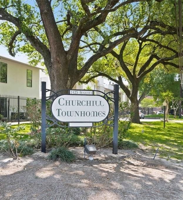 Real estate property located at 2425 Augusta #44, Harris, Churchill T/H Condo, Houston, TX, US