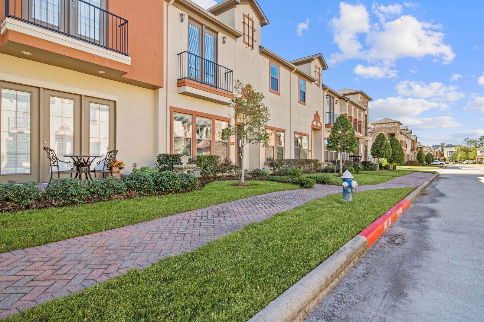 Real estate property located at 14578 San Pietro, Harris, Vintage Townhomes, Houston, TX, US