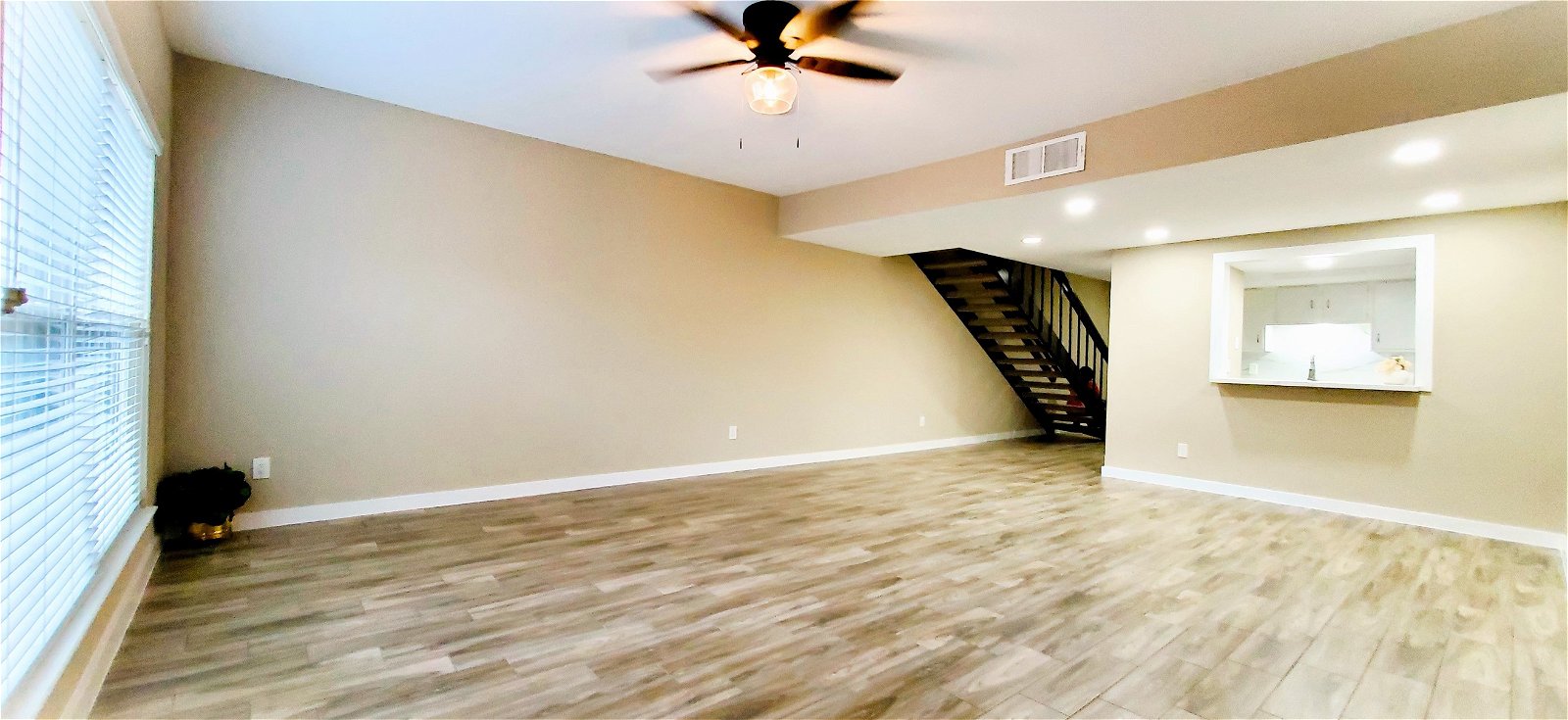 Real estate property located at 2228 S Piney Point #103, Harris, Deerwood Gardens Condo, Houston, TX, US