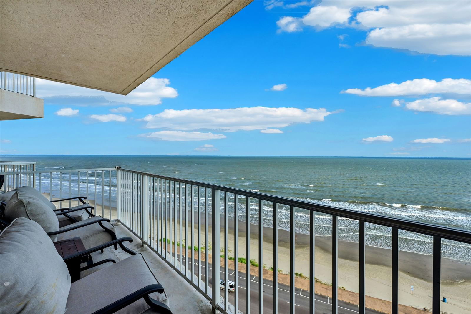 Real estate property located at 7700 Seawall #1107, Galveston, Breakers Condo, Galveston, TX, US