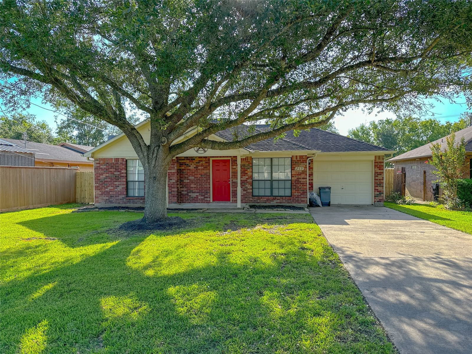 Real estate property located at 1052 County Road 855a, Brazoria, Meadowland Sec 2, Alvin, TX, US