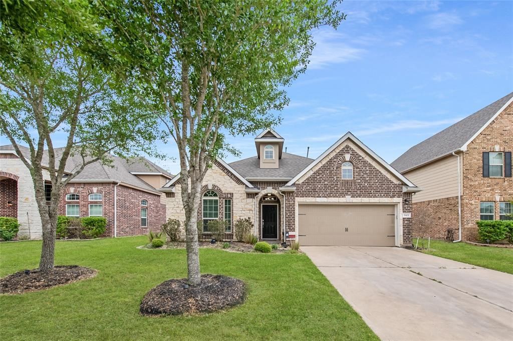 Real estate property located at 5815 Micah, Fort Bend, Kingdom Heights, Rosenberg, TX, US