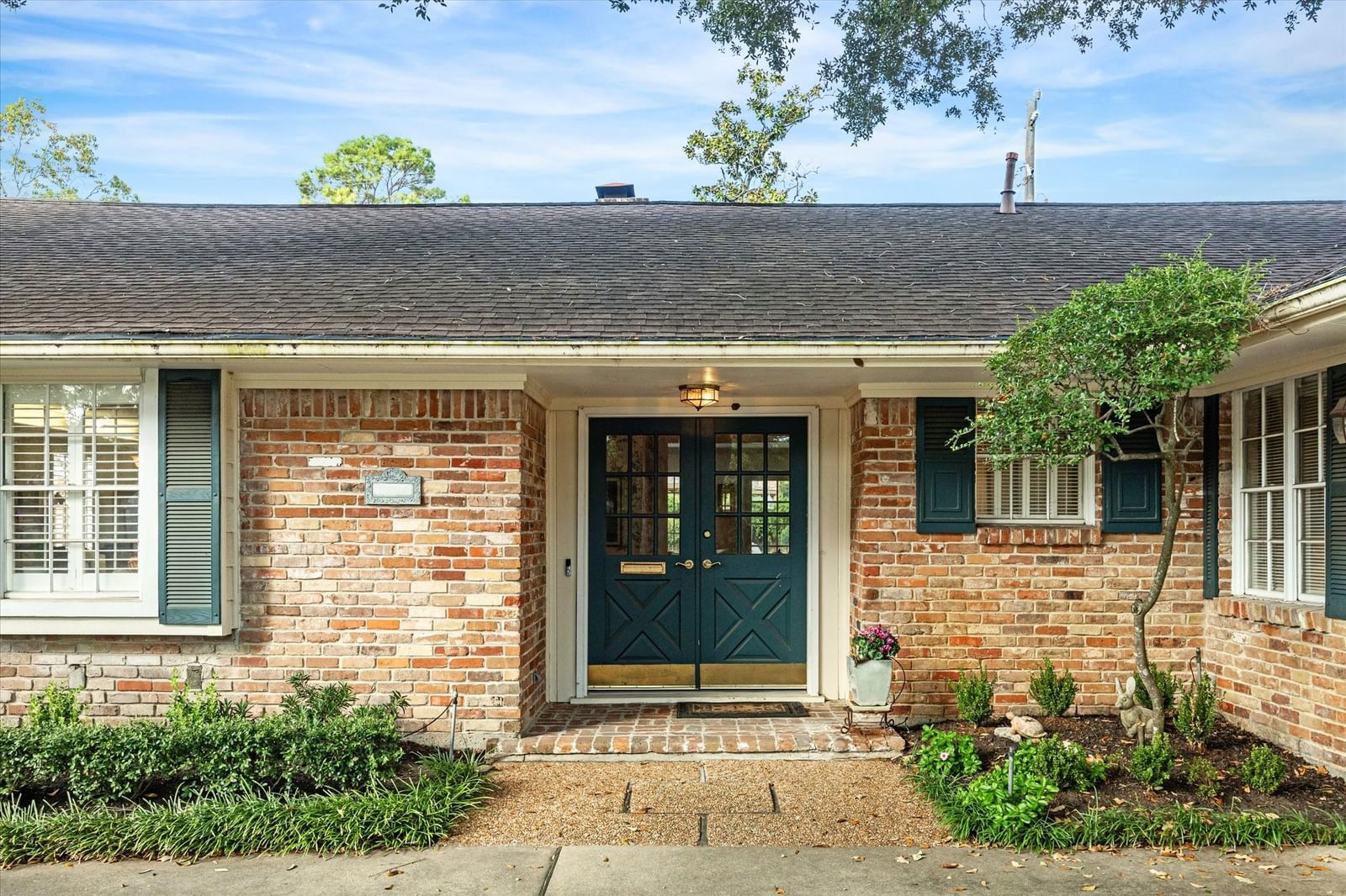 Real estate property located at 10022 Burgoyne, Harris, Briargrove Park Sec 01, Houston, TX, US