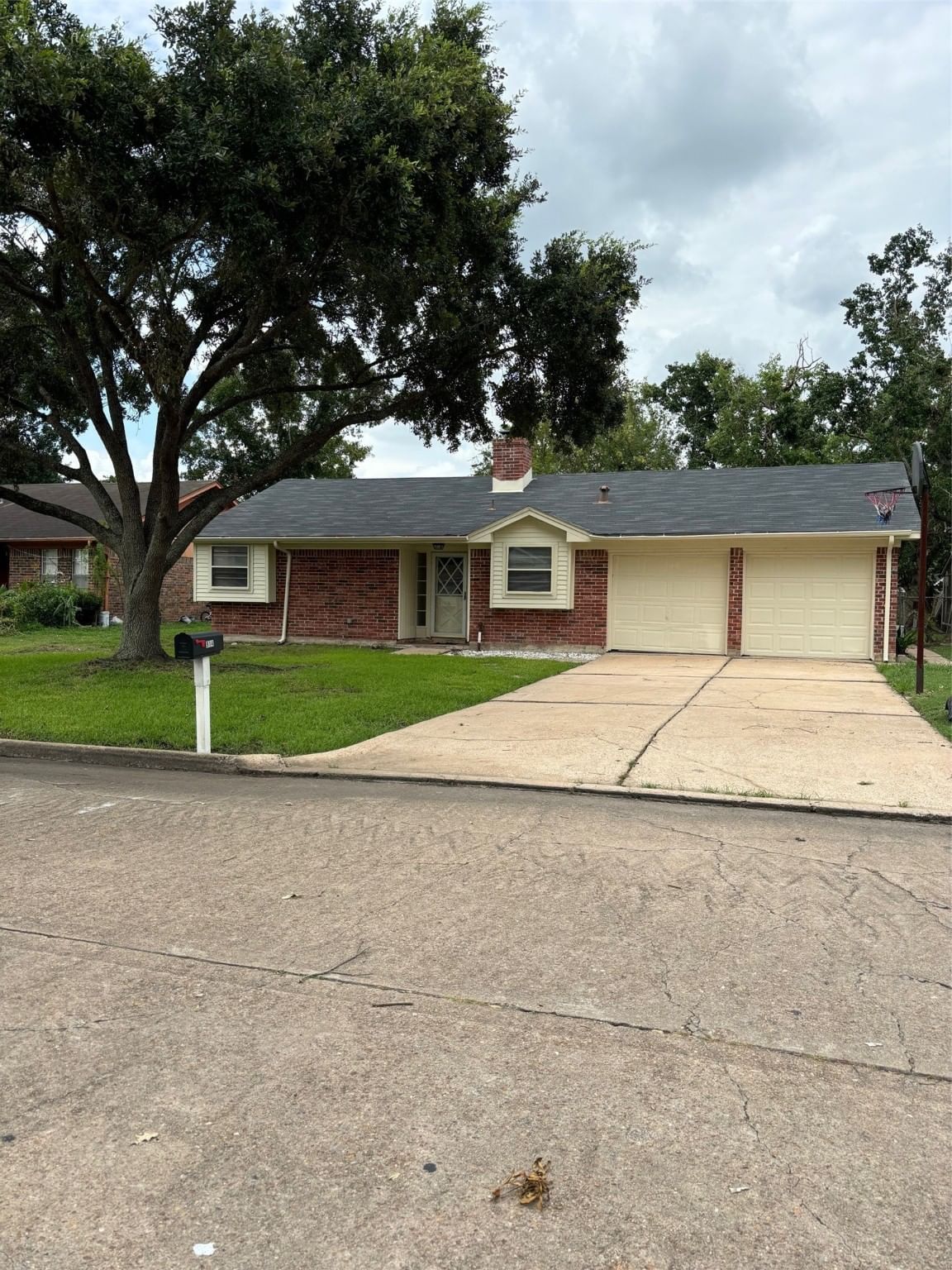 Real estate property located at 914 Overland, Fort Bend, Woodland West, Stafford, TX, US