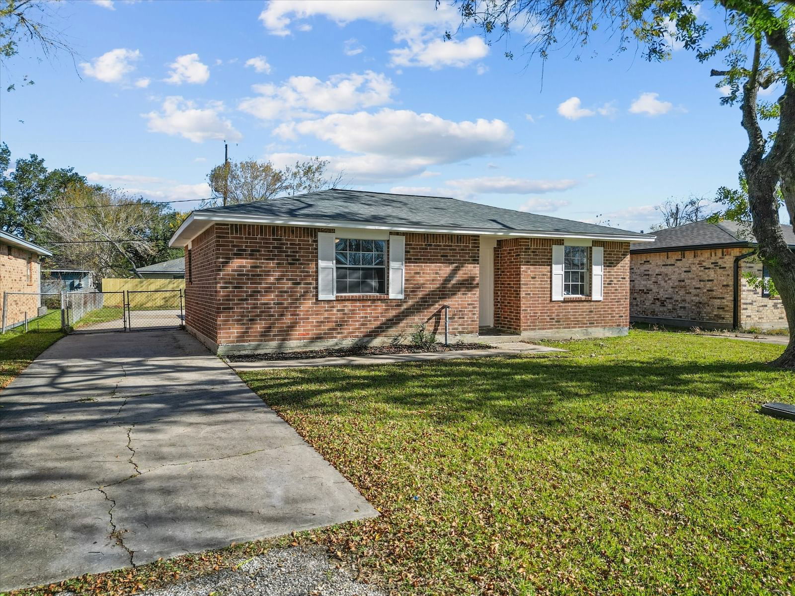 Real estate property located at 4717 Pine, Harris, El Jardin Sec 01, Seabrook, TX, US