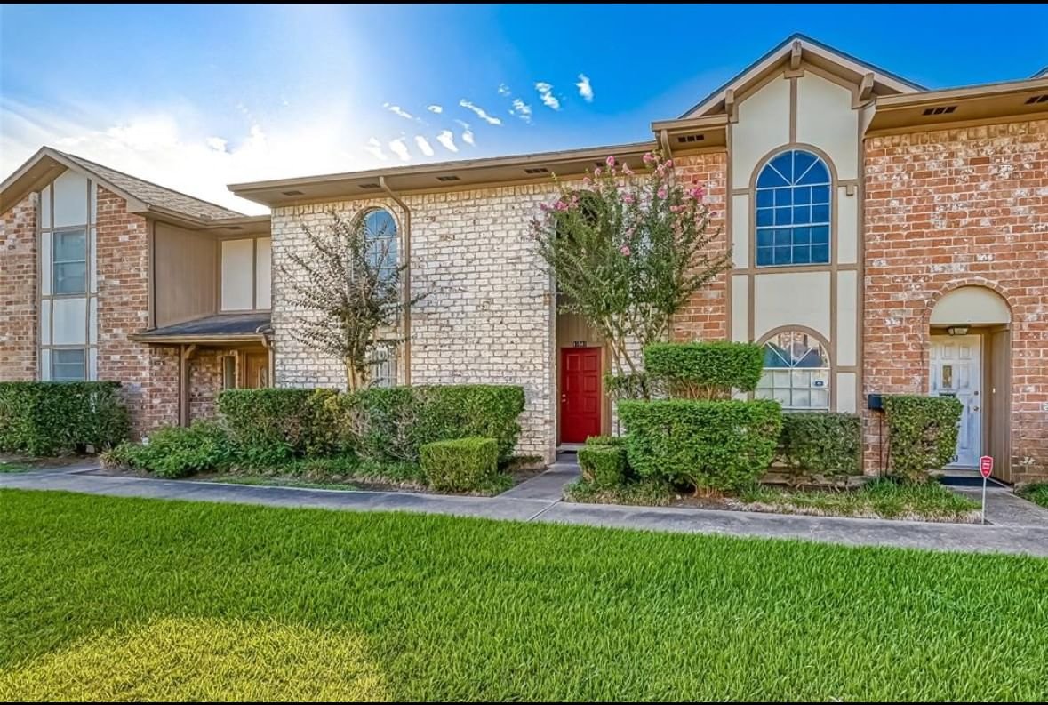 Real estate property located at 11541 Sabo, Harris, Sagemont Park Th Ph 2, Houston, TX, US