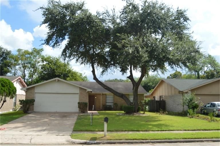 Real estate property located at 7335 Addicks Clodine, Fort Bend, Mission Bend Sec 6, Houston, TX, US