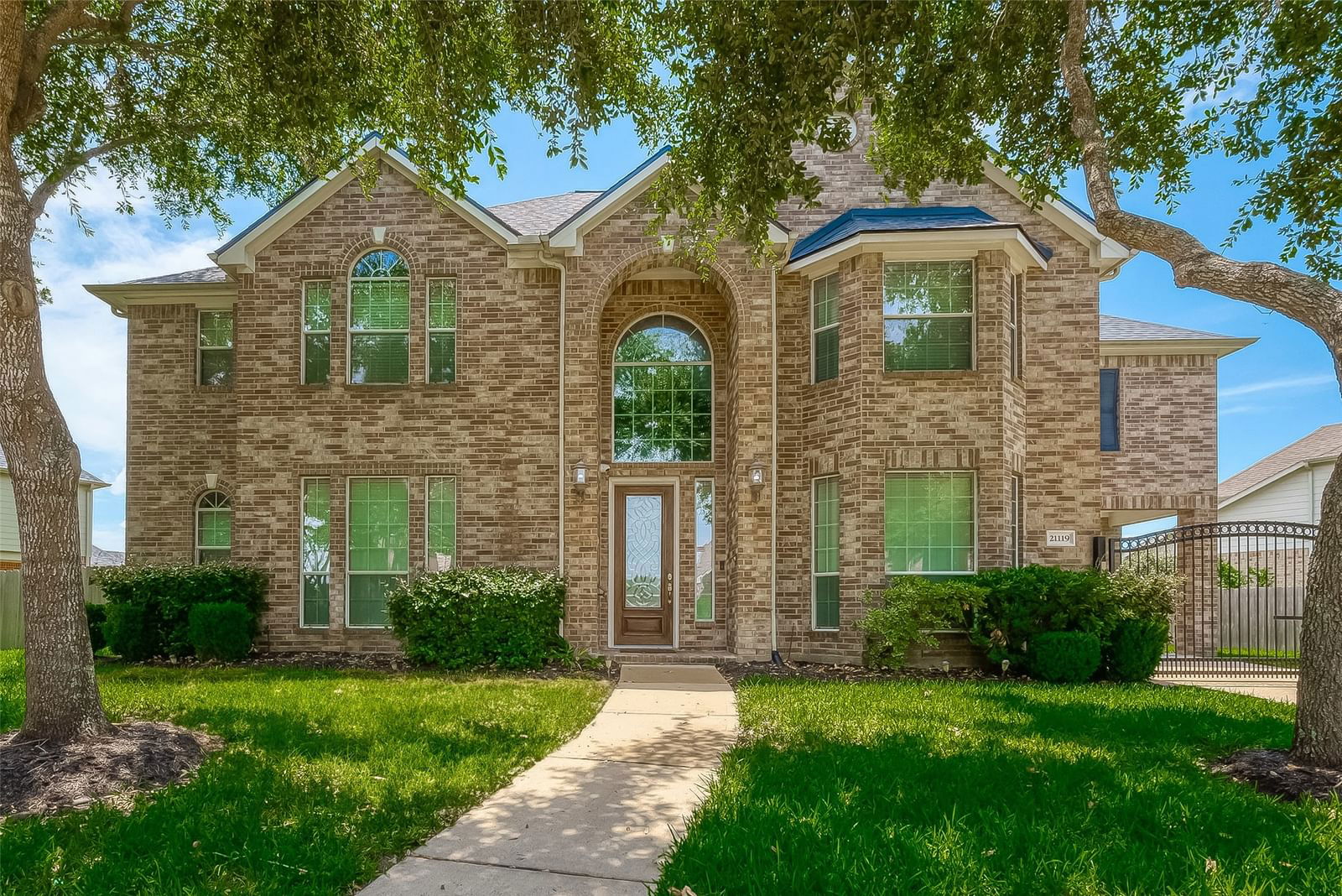 Real estate property located at 21119 Breezy Shore, Fort Bend, Lakemont Cove Sec 2, Richmond, TX, US