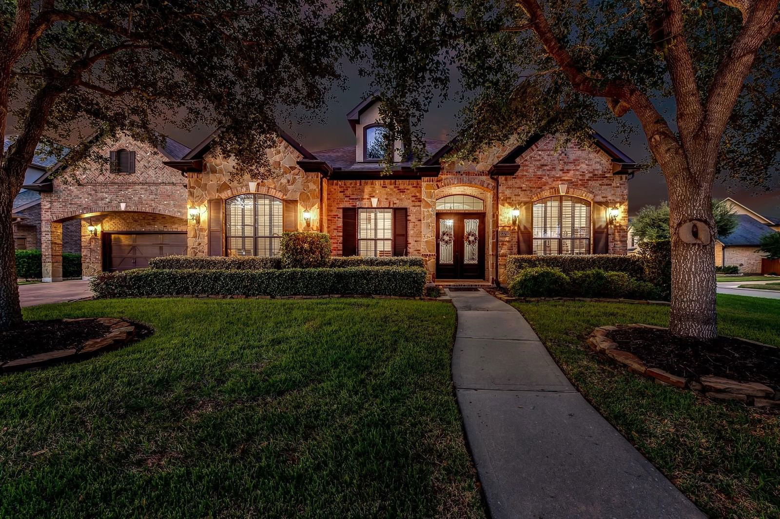 Real estate property located at 23702 Certosa, Fort Bend, Lakes Of Bella Terra, Richmond, TX, US