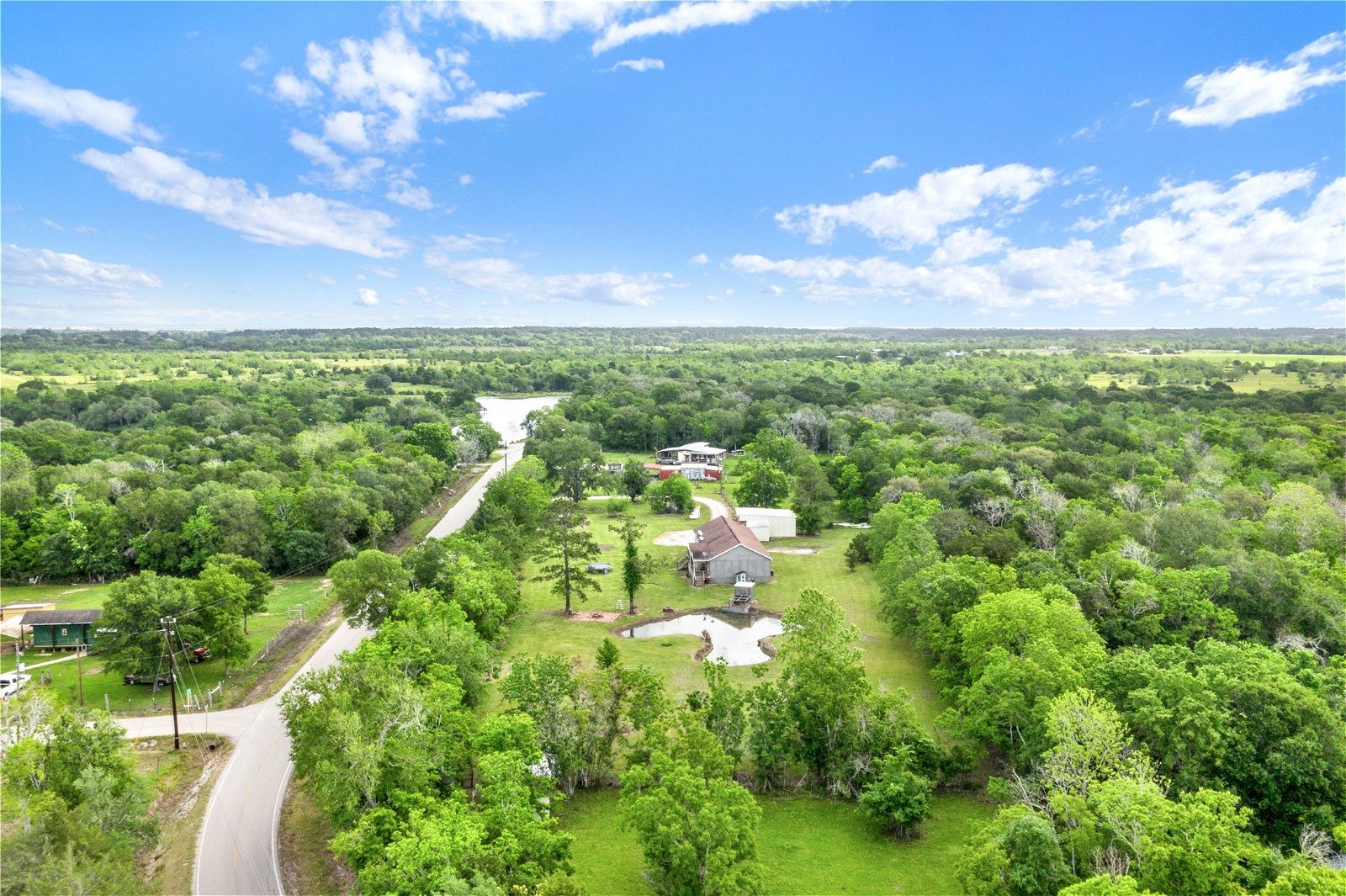 Real estate property located at 10003 County Road 210, Brazoria, Liverpool, TX, US