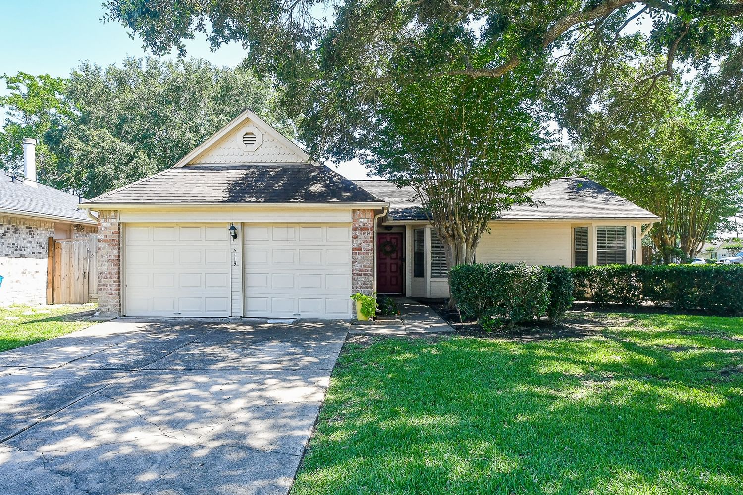 Real estate property located at 14119 Susan, Fort Bend, Ragus Lake Estates Sec 1, Sugar Land, TX, US