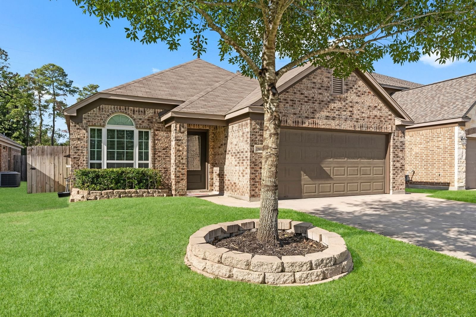 Real estate property located at 29482 Ridge Clearing, Montgomery, Forest Village, Spring, TX, US