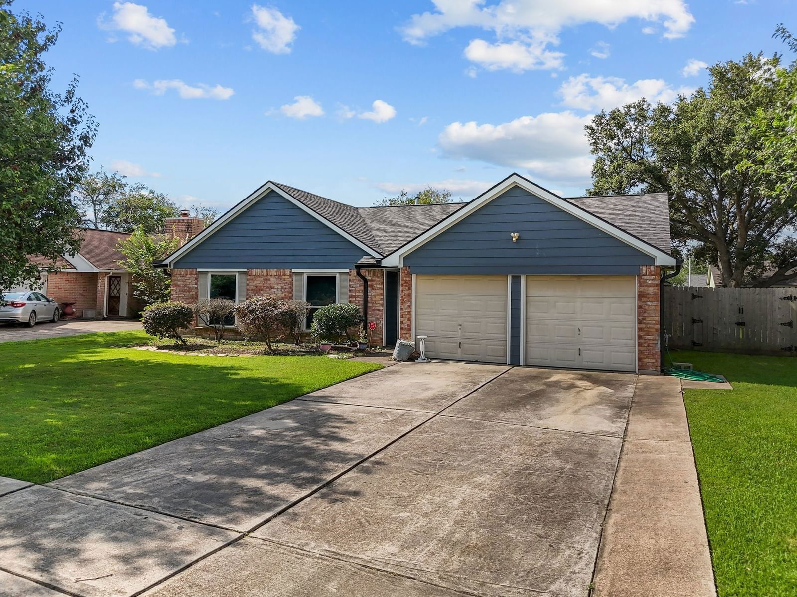 Real estate property located at 10808 Collingswood, Harris, Fairmont Park East Sec 02, La Porte, TX, US