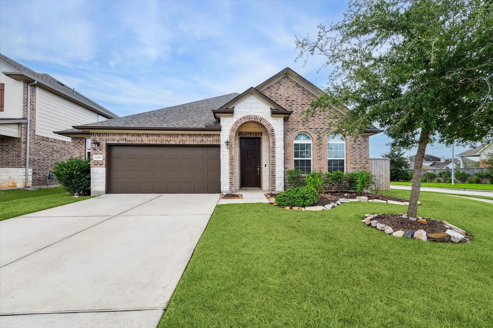 Real estate property located at 22527 Miramar Bend, Harris, Preserve/Miramar Lake Sec 1, Tomball, TX, US