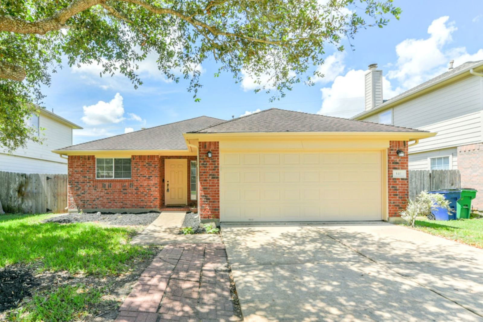 Real estate property located at 141 Rodeo, Brazoria, Rodeo Palms, Palm Shore, Manvel, TX, US