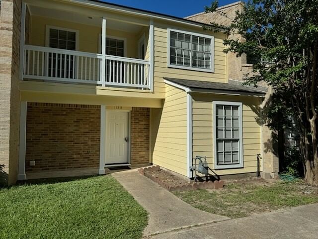 Real estate property located at 113 Normal Park B, Walker, Forest Hills - Twnhms, Huntsville, TX, US