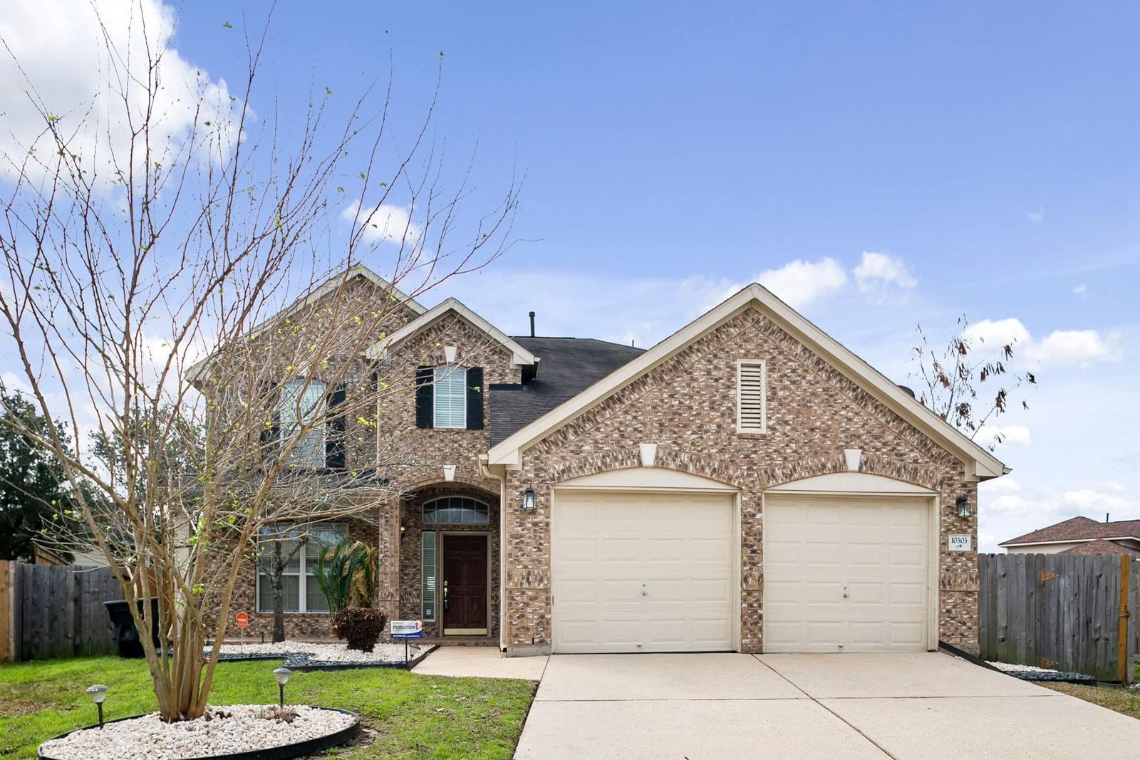Real estate property located at 10303 Gena, Harris, Silver Oak Trails Sec 01, Houston, TX, US