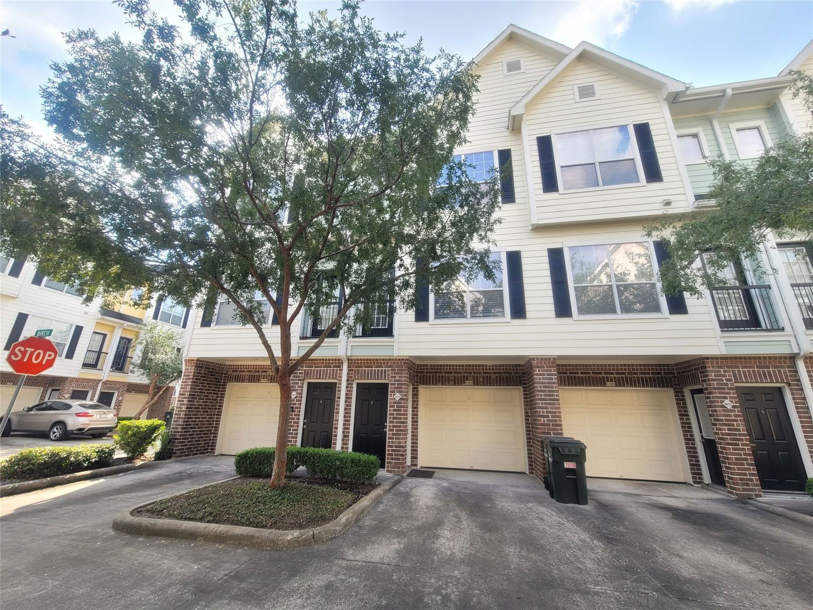 Real estate property located at 9200 Westheimer #1806, Harris, Piney Point Place Condo, Houston, TX, US