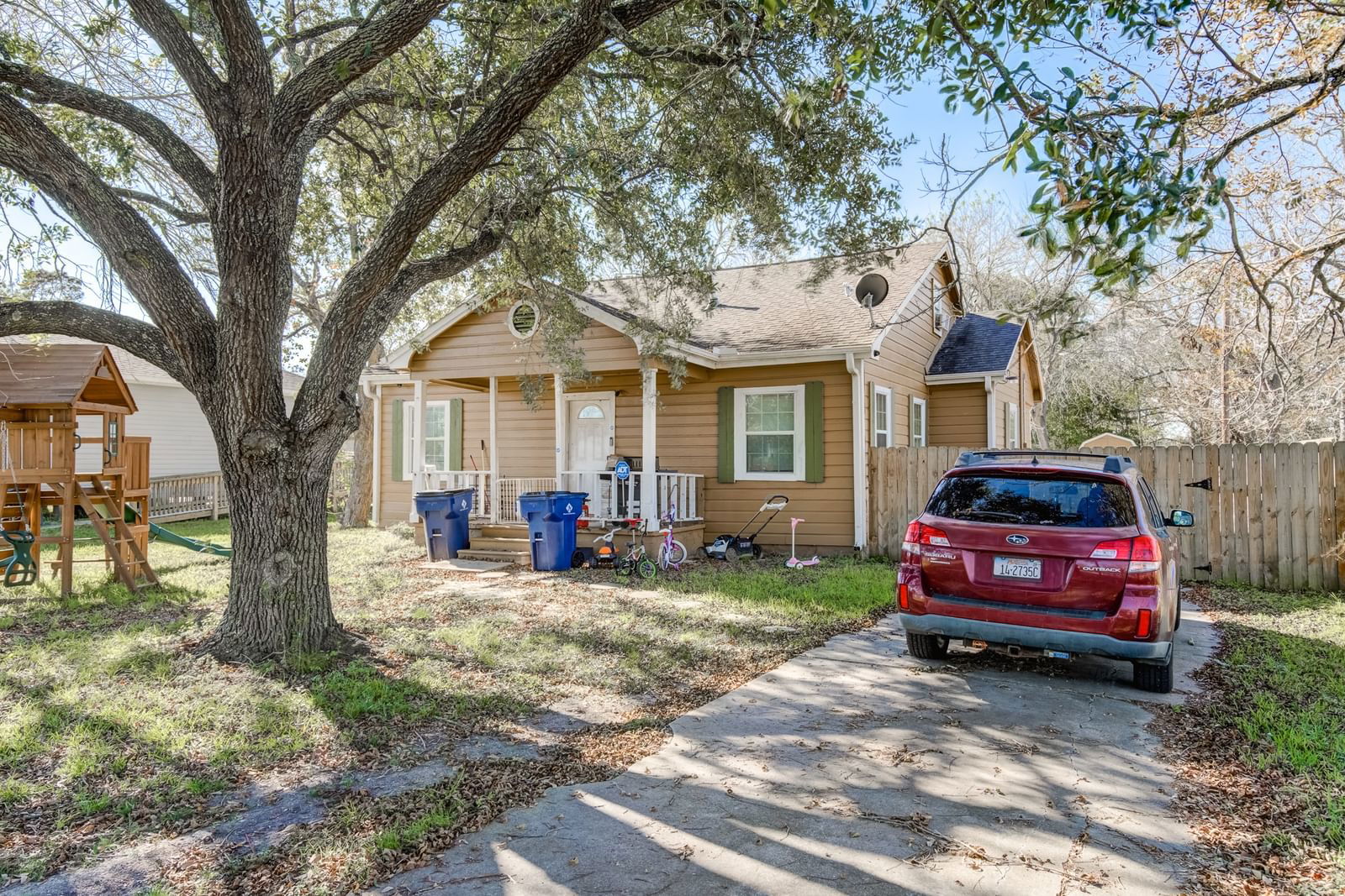 Real estate property located at 113 Pecan, Galveston, Kohfeldts Sub, Texas City, TX, US