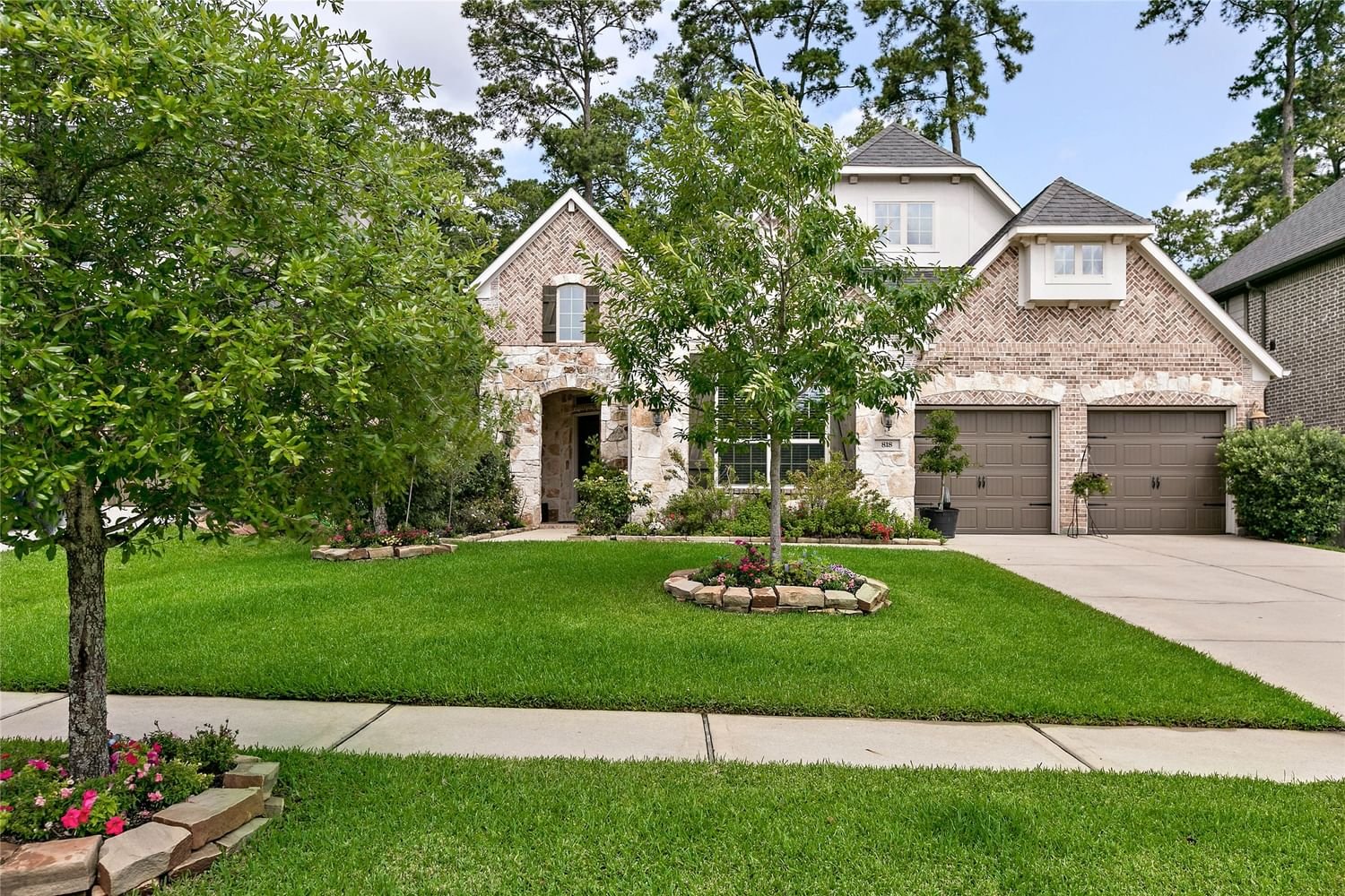 Real estate property located at 818 Evergreen Meadows, Montgomery, Woodtrace, Pinehurst, TX, US