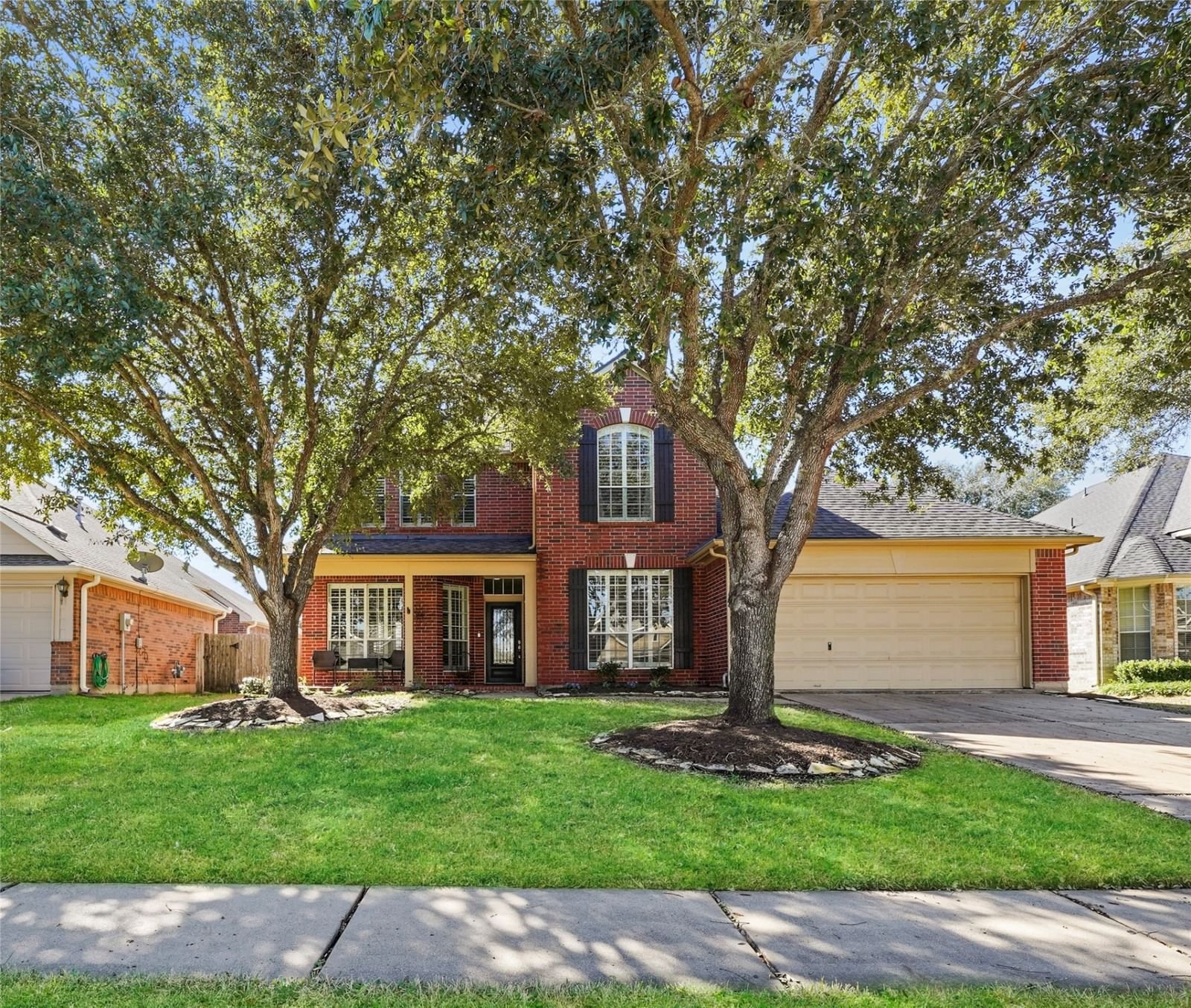 Real estate property located at 8012 Cross Trail, Fort Bend, Greatwood Stonebridge Sec 2, Sugar Land, TX, US