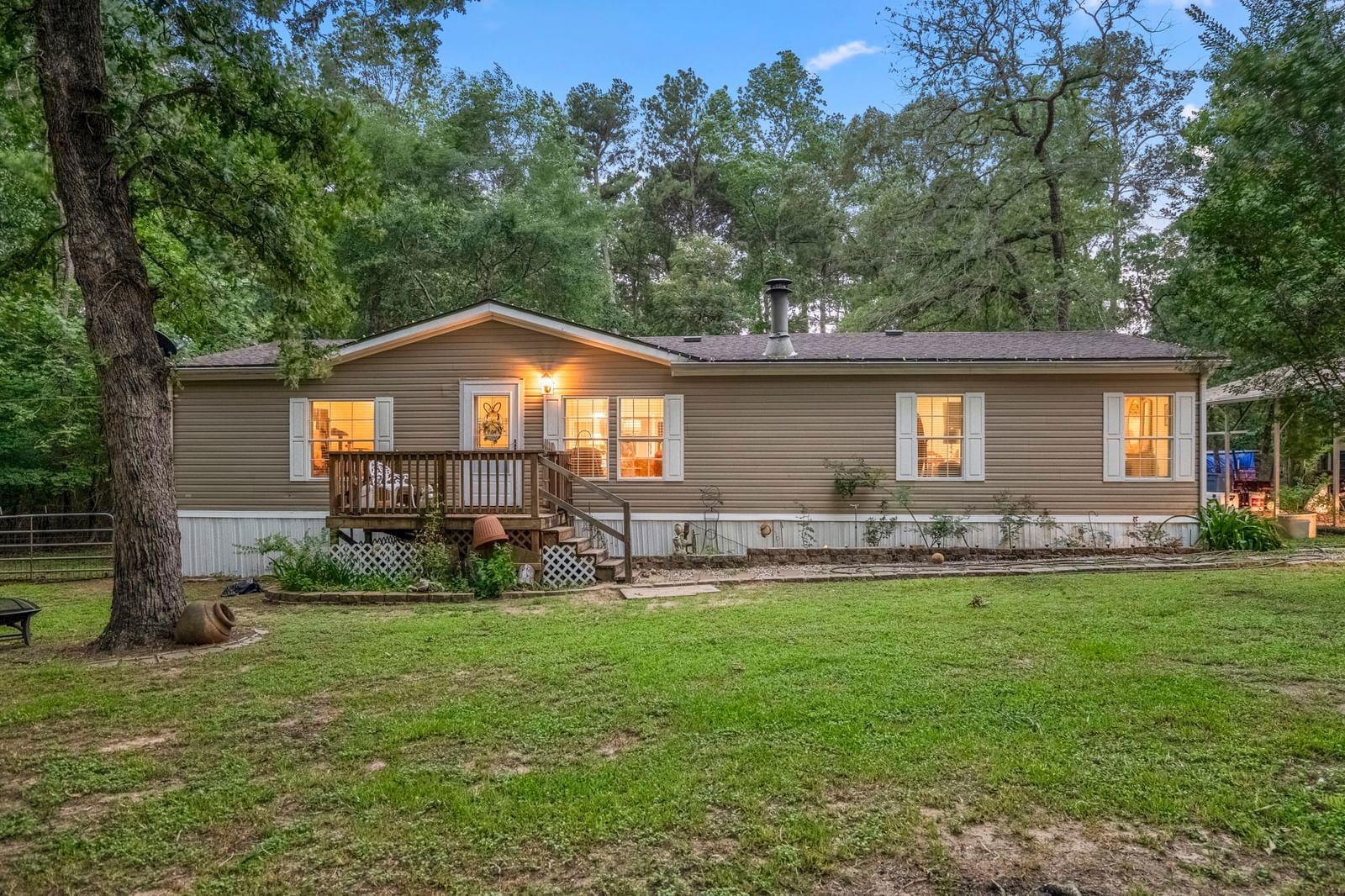 Real estate property located at 24729 Country Oaks, Montgomery, Shady Oak Estates 02, Montgomery, TX, US