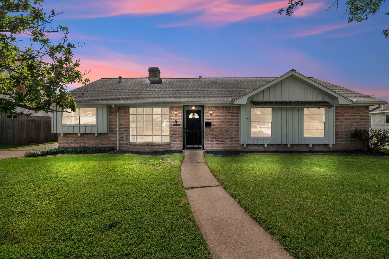 Real estate property located at 7615 Lacy Hill, Harris, Sharpstown Country Club Terrac, Houston, TX, US