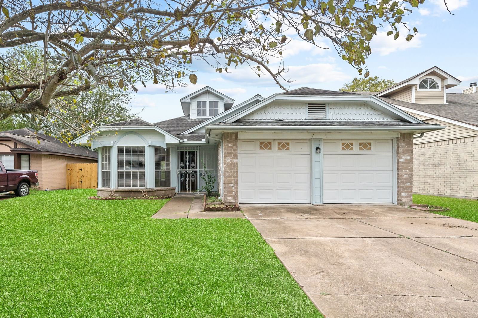 Real estate property located at 16019 Mission Village, Harris, Mission Bend Los Patios Sec 01, Houston, TX, US