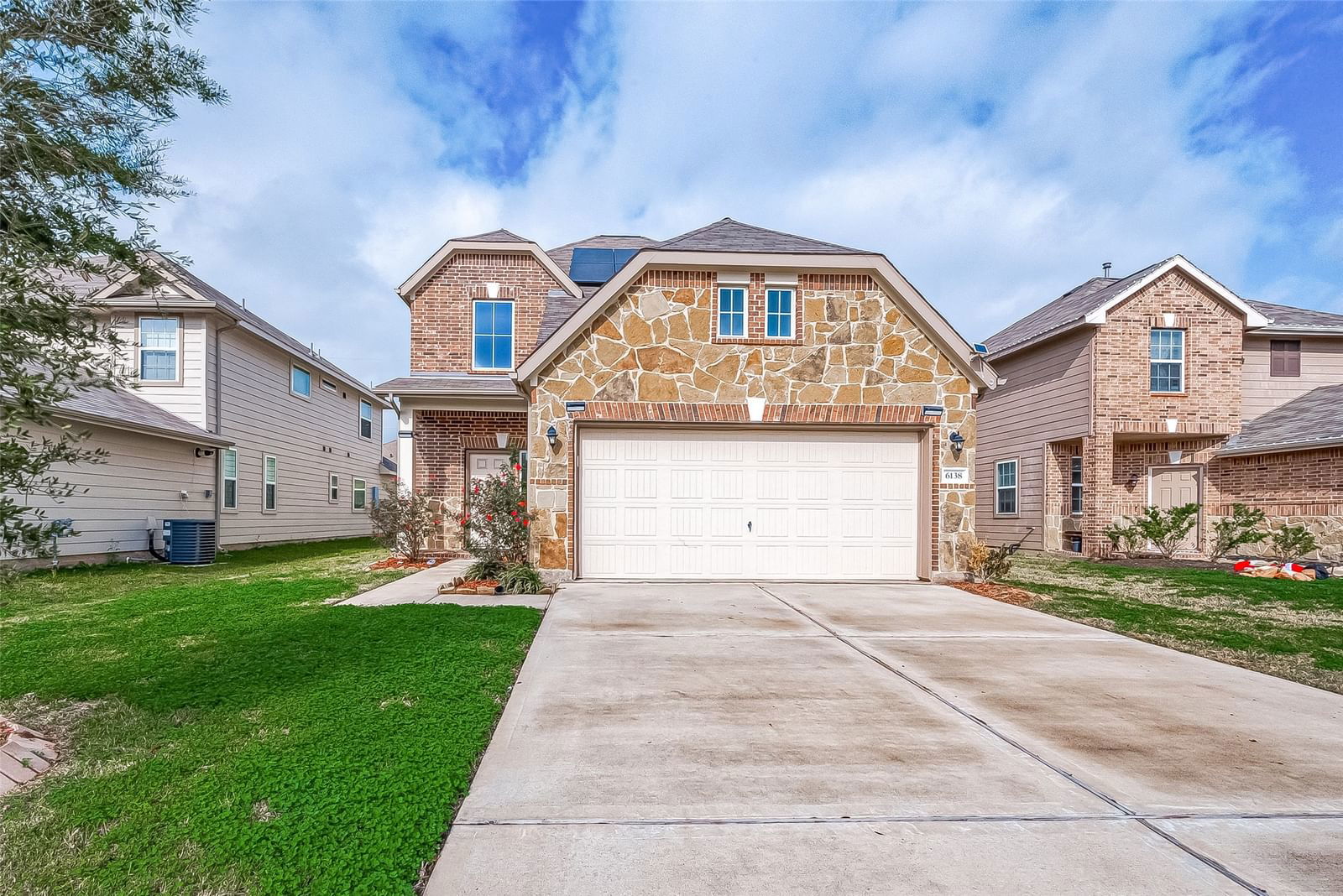 Real estate property located at 6138 Prince Place, Fort Bend, Providence At Kingdom Heights, Rosenberg, TX, US