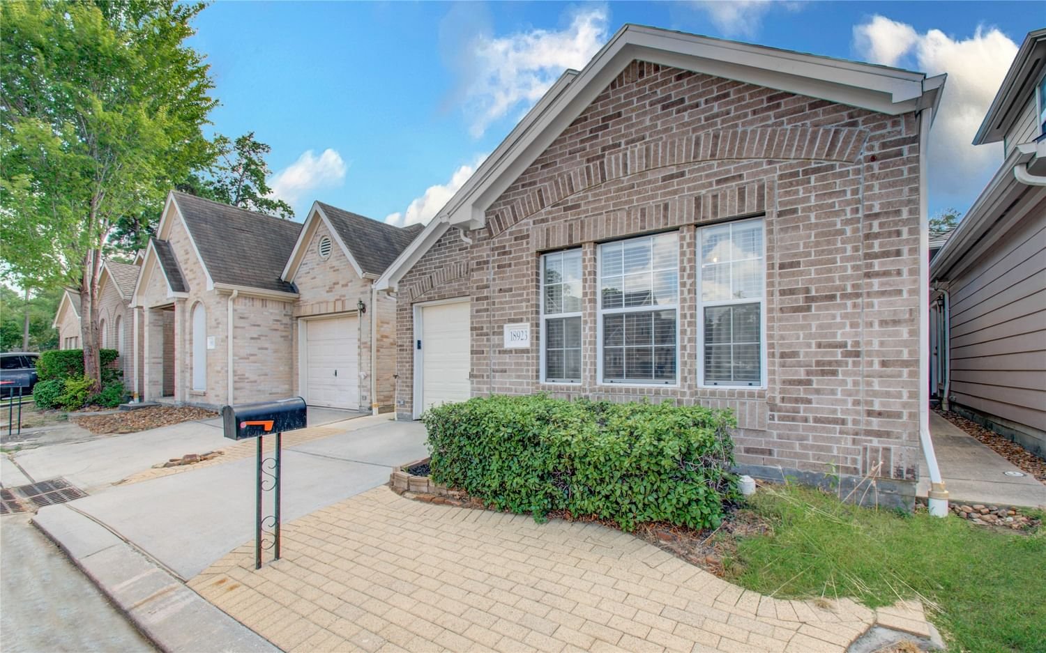 Real estate property located at 18923 Candlelight Crescent, Harris, Spring, TX, US
