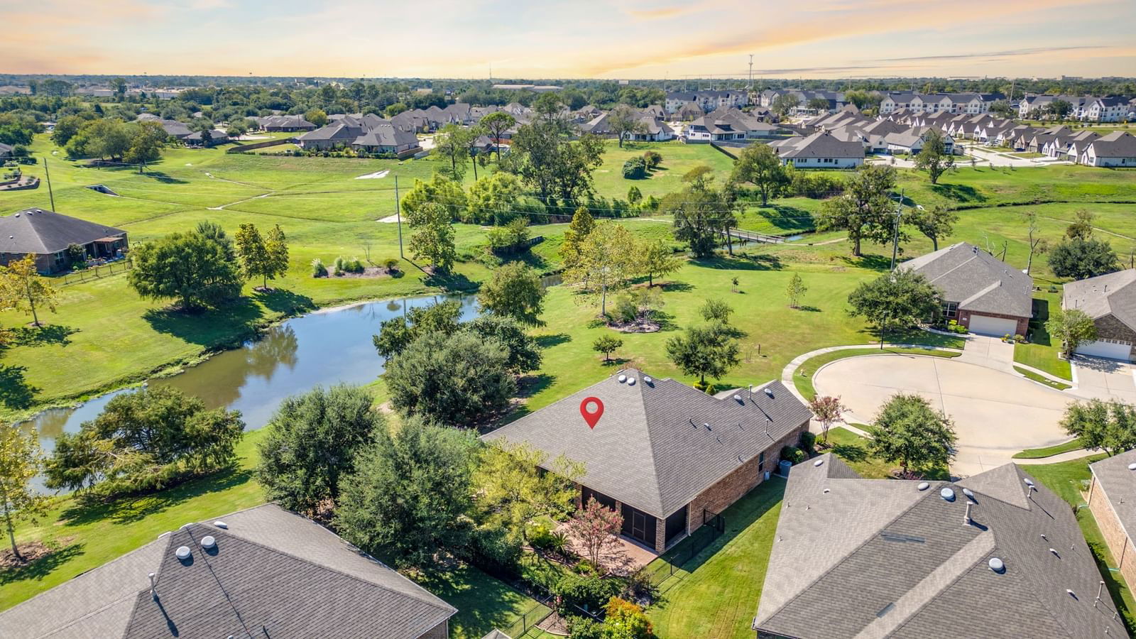 Real estate property located at 2802 Wild Olive, Fort Bend, Del Webb Sweetgrass, Richmond, TX, US