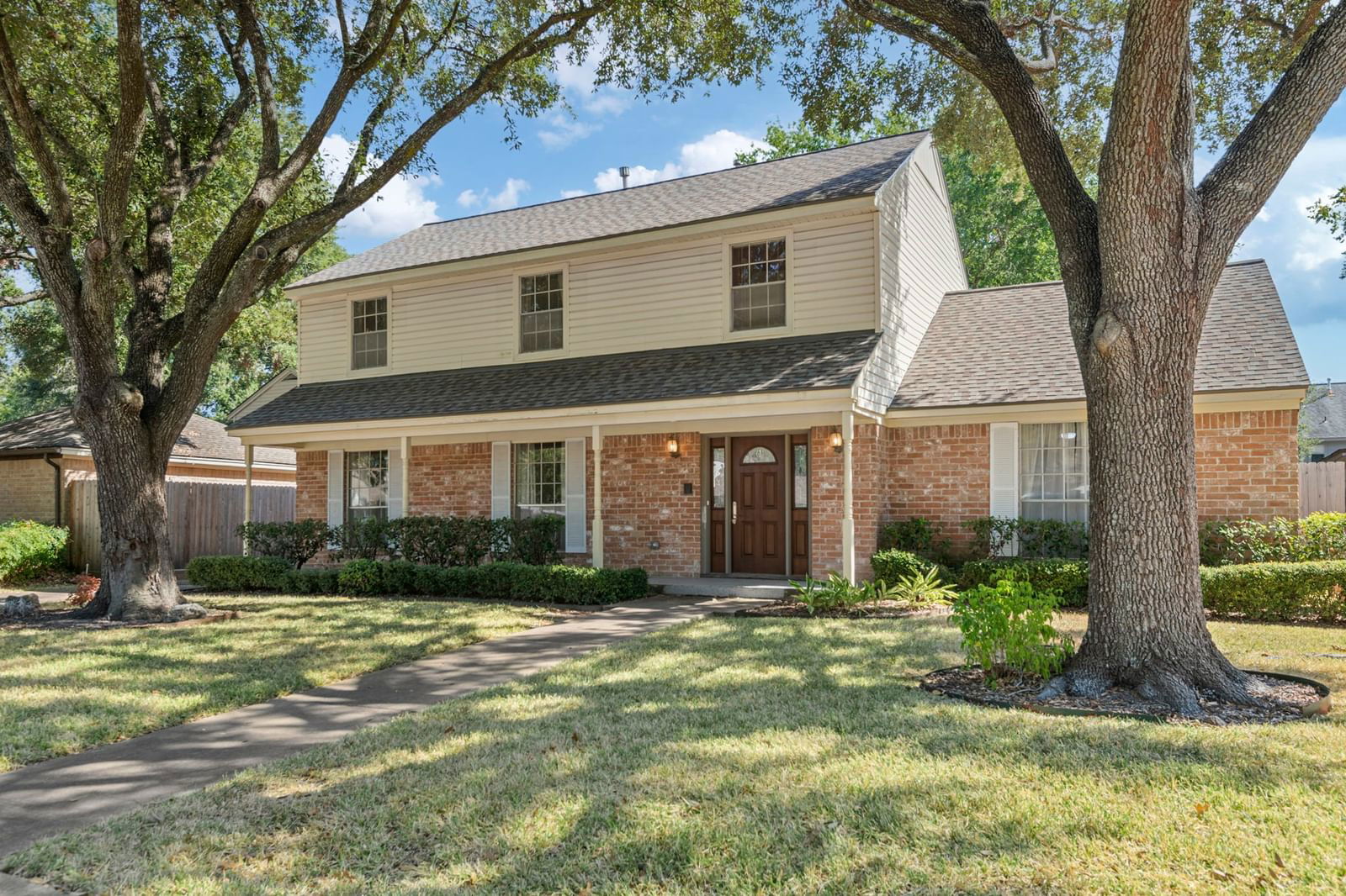 Real estate property located at 1819 Firhill, Harris, Ashford Village, Houston, TX, US