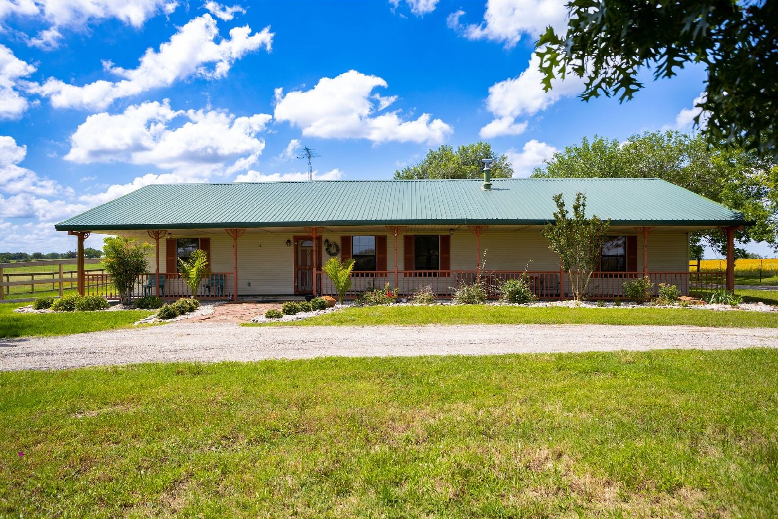 Real estate property located at 422 Adamek, Fayette, Schulenburg, TX, US