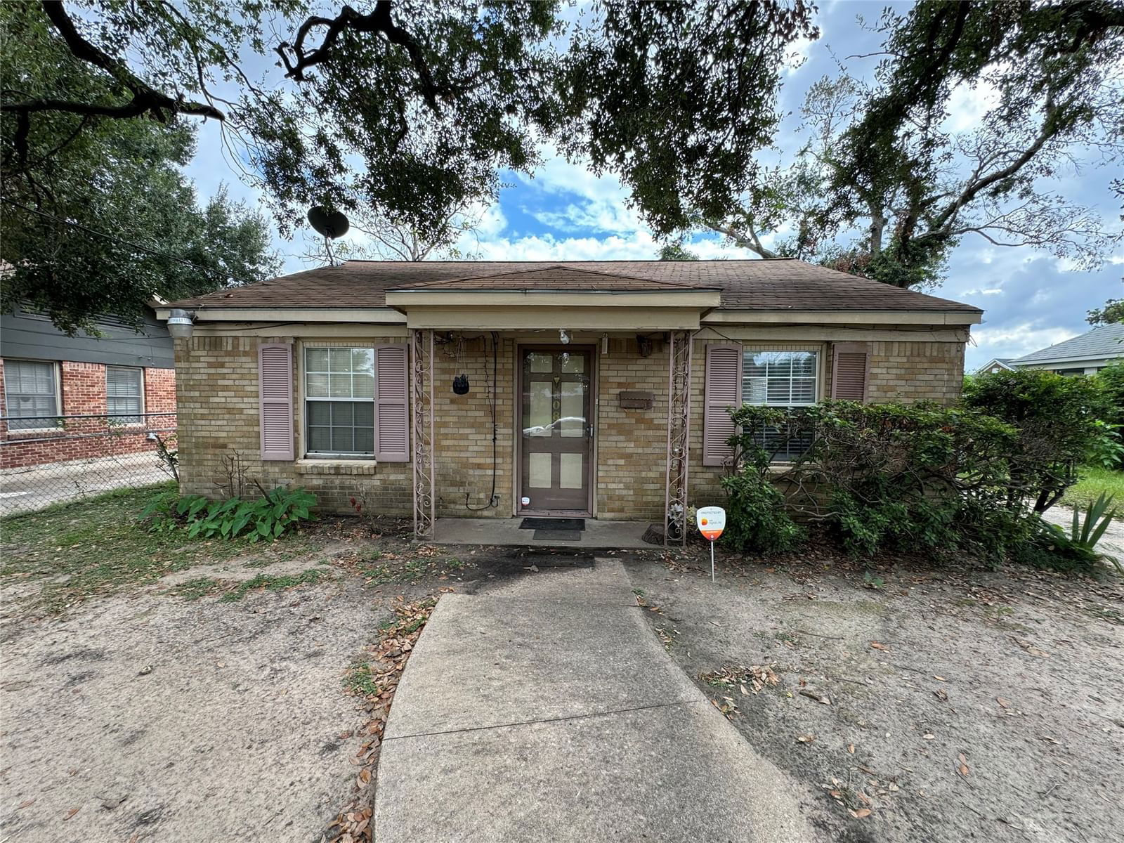 Real estate property located at 608 Gale, Harris, Lindale Park Sec 03, Houston, TX, US