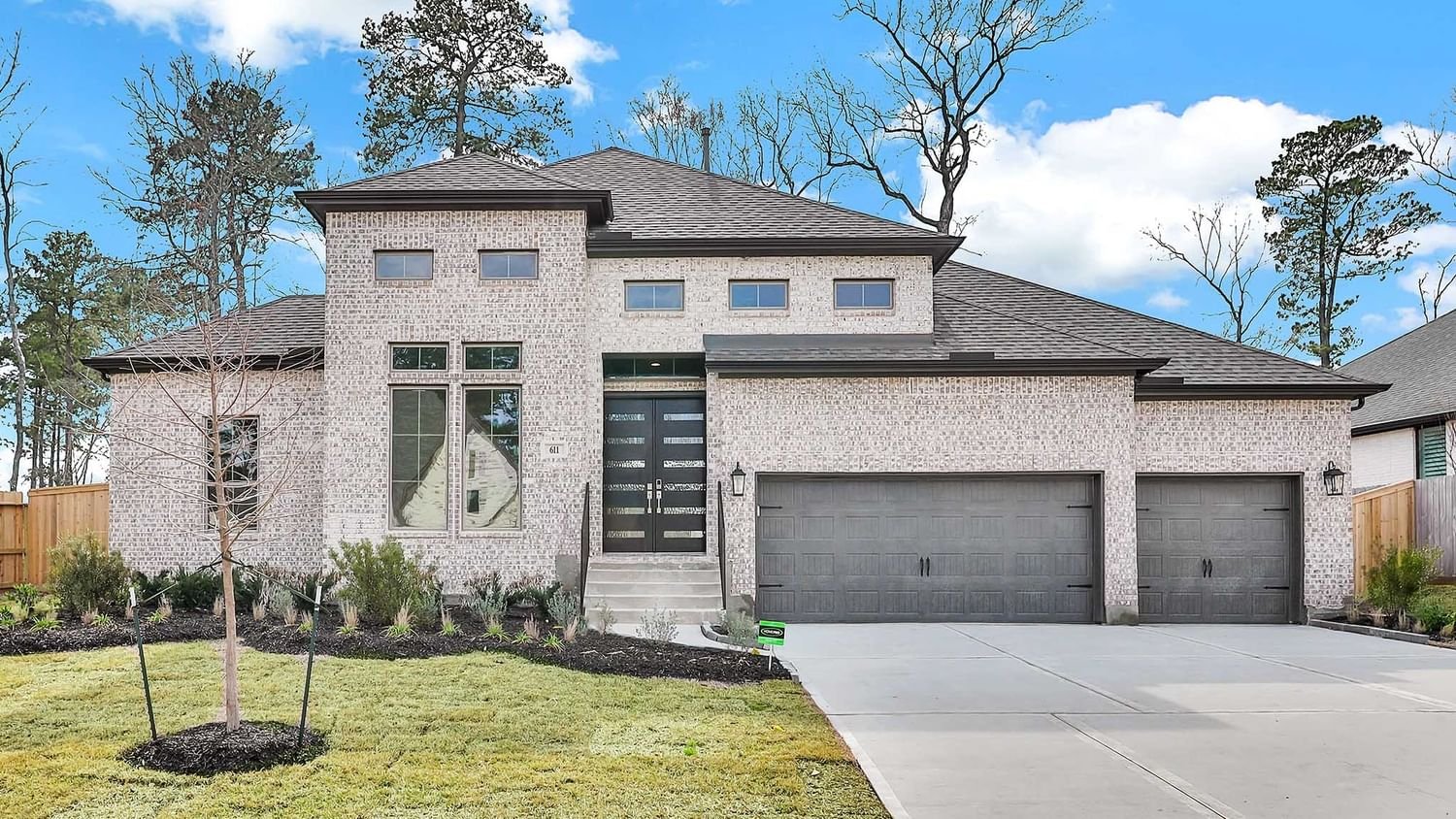 Real estate property located at 611 North Rivus Overlook, Montgomery, The Woodlands Hills, Willis, TX, US