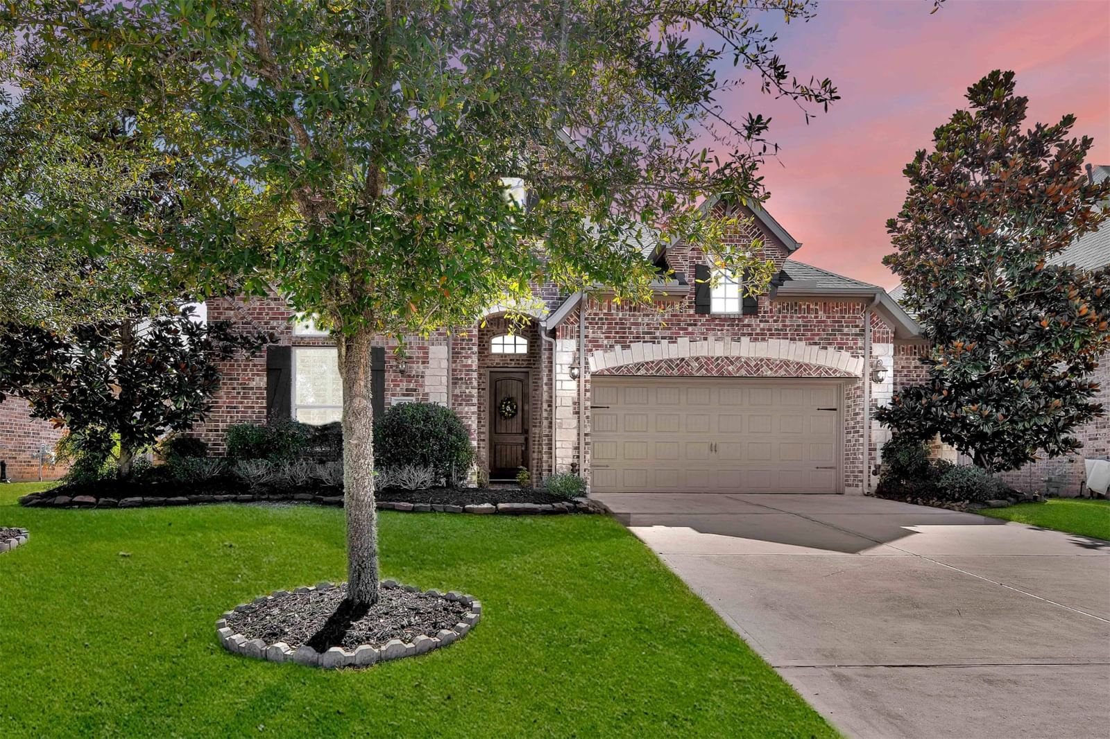 Real estate property located at 3762 Pinebrook Hollow, Montgomery, Falls At Imperial Oaks 12, Spring, TX, US