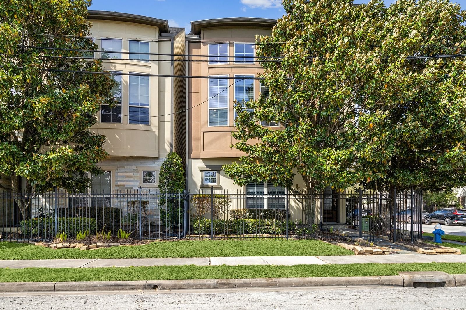Real estate property located at 1602 Ennis, Harris, Leeland Gardens Sec 02, Houston, TX, US