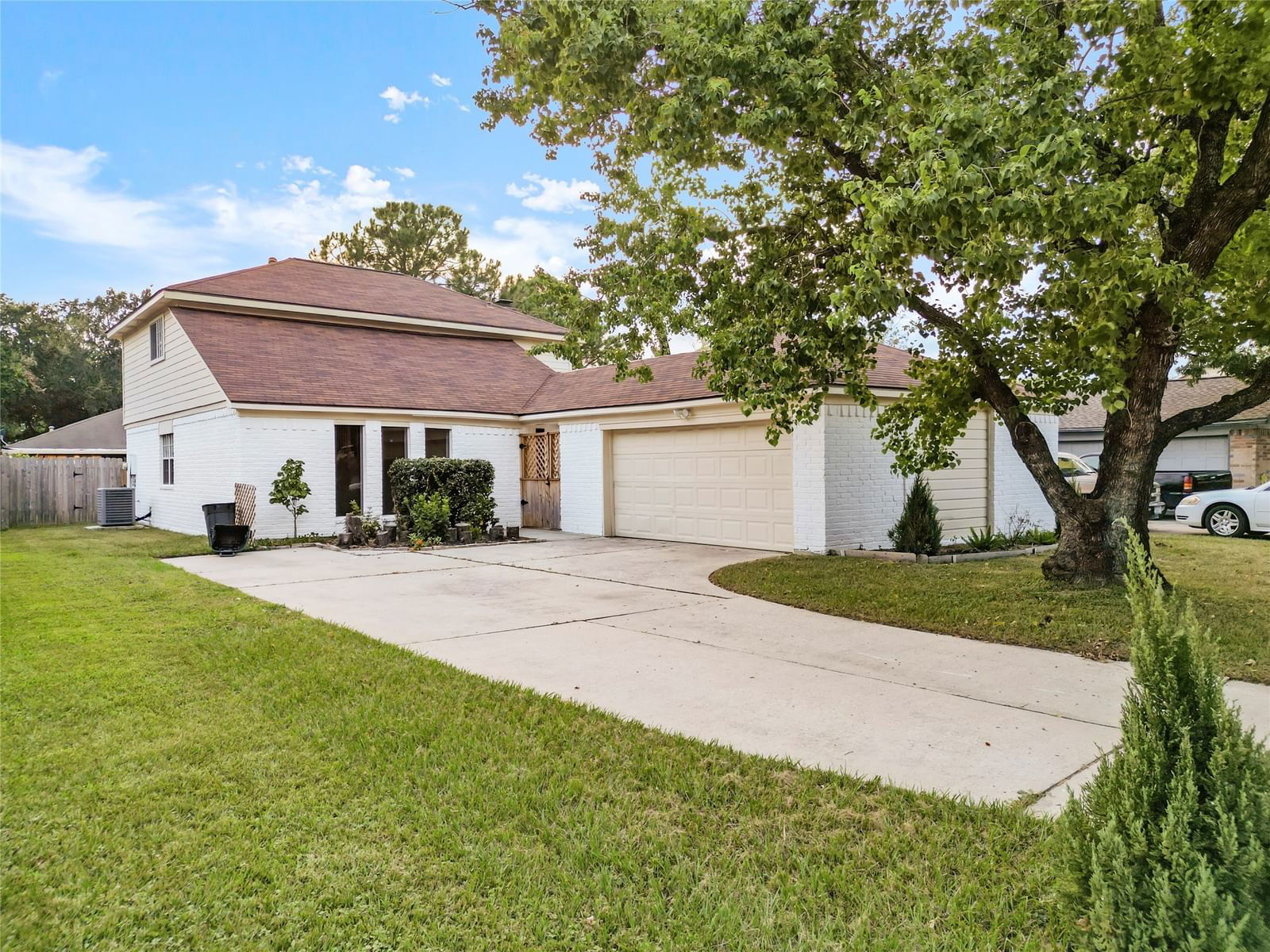 Real estate property located at 11511 Henley, Harris, Turtle Hill Village, Houston, TX, US