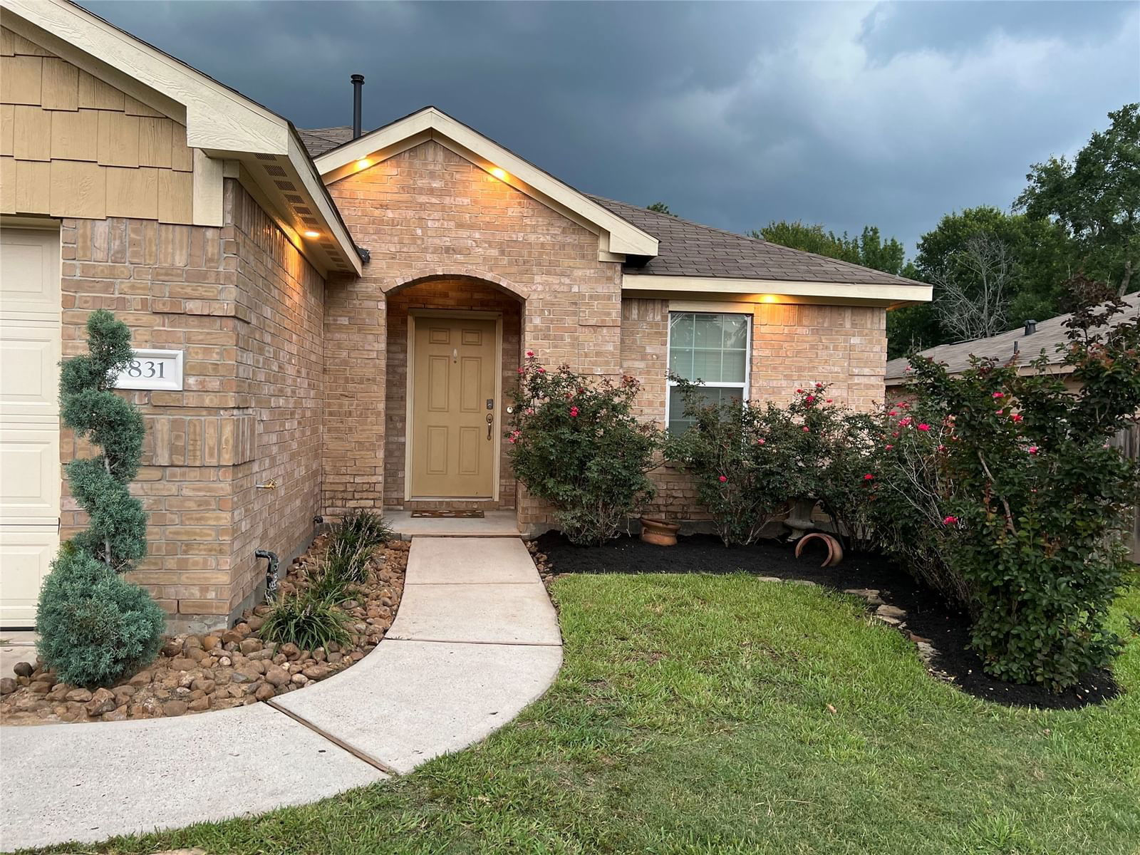 Real estate property located at 831 Katydid, Montgomery, Foster Glen 02, Conroe, TX, US