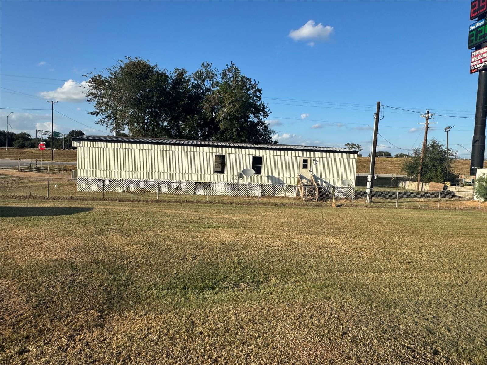 Real estate property located at 1423 Prosperity, Wharton, Vallejo, El Campo, TX, US