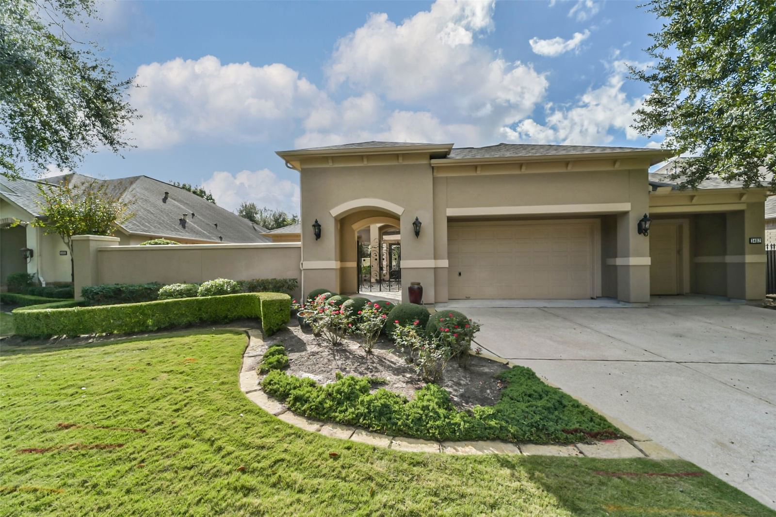 Real estate property located at 3402 Louvre, Harris, Royal Oaks Country Club, Houston, TX, US