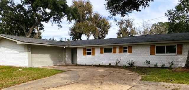 Real estate property located at 617 Magnolia, Brazoria, Area B-C-D-E-G-H-J-K-L Etc La, Lake Jackson, TX, US