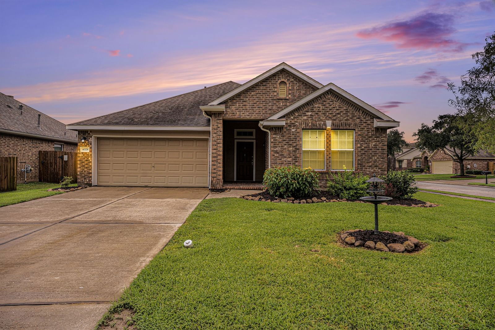 Real estate property located at 4028 Palmetto, Galveston, Bentwood At Bay Colony, Dickinson, TX, US